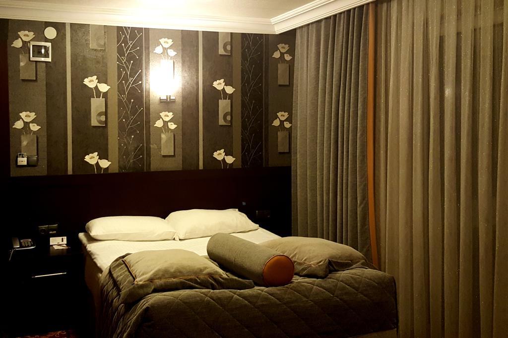 Latifoglu Hotel アンカラ エクステリア 写真