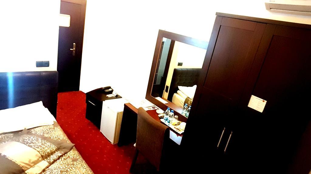 Latifoglu Hotel アンカラ エクステリア 写真