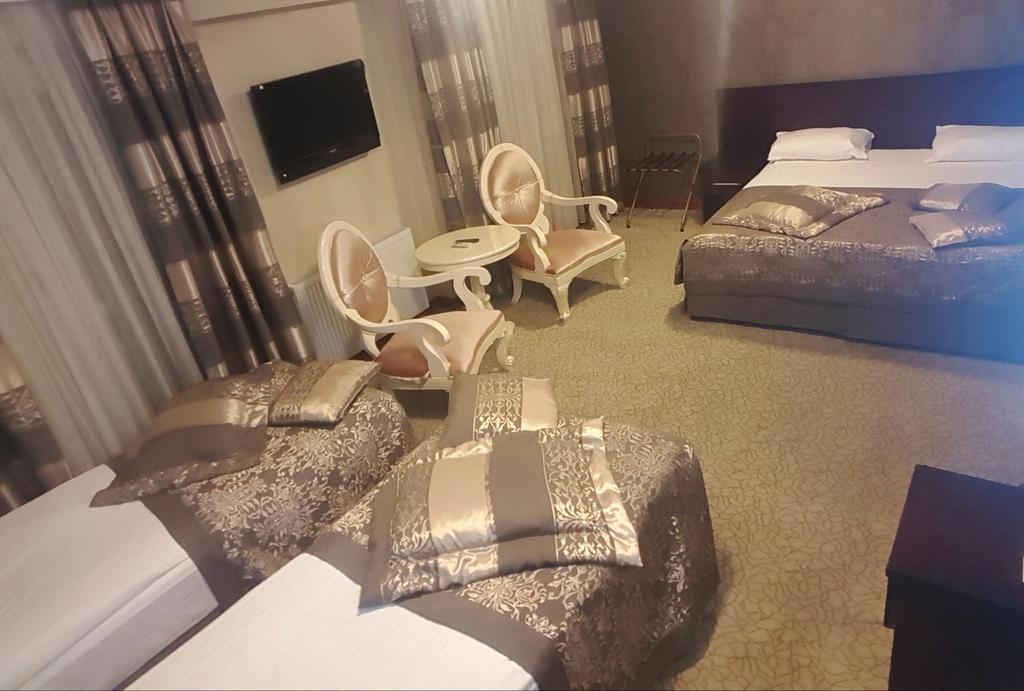 Latifoglu Hotel アンカラ エクステリア 写真