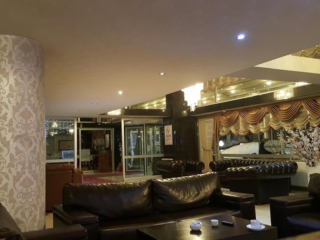 Latifoglu Hotel アンカラ エクステリア 写真