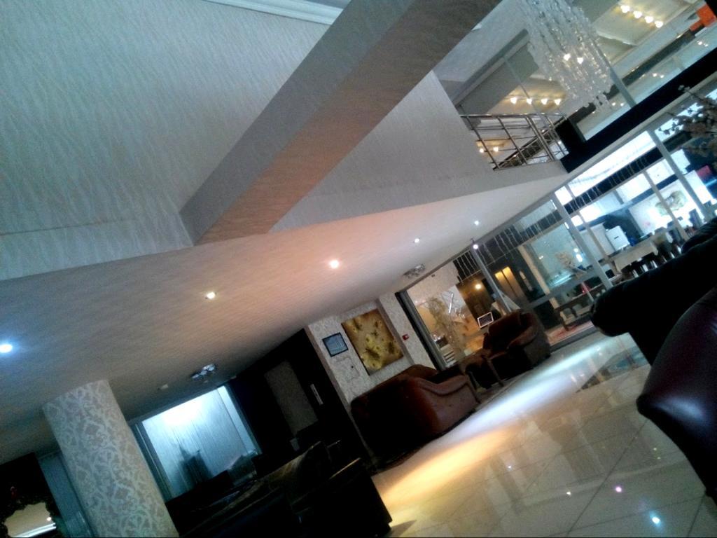 Latifoglu Hotel アンカラ エクステリア 写真