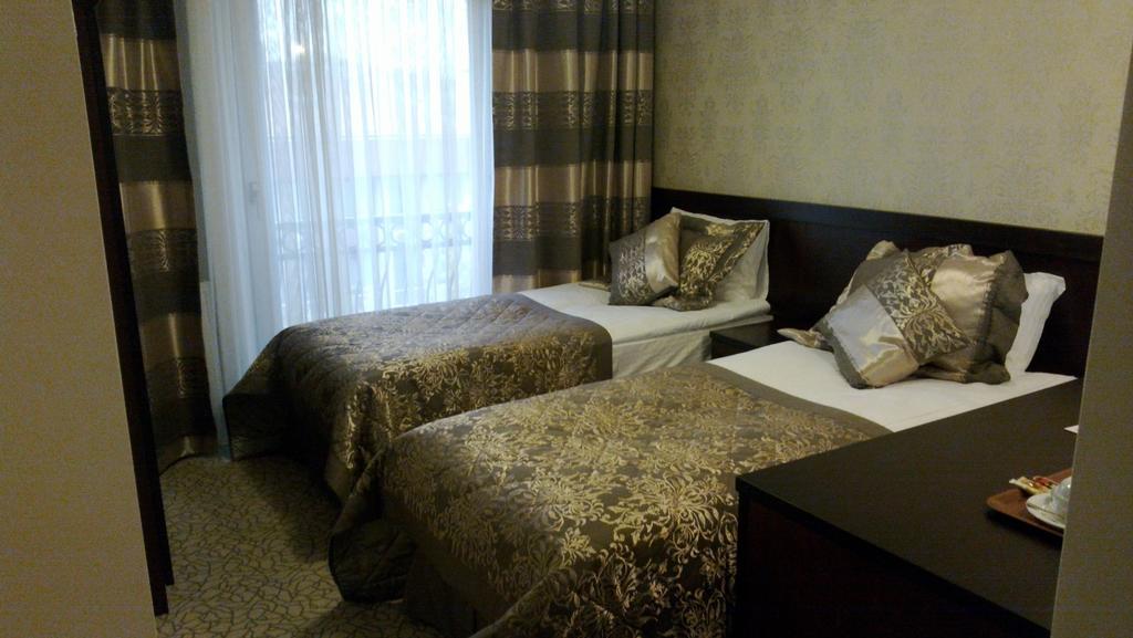 Latifoglu Hotel アンカラ 部屋 写真